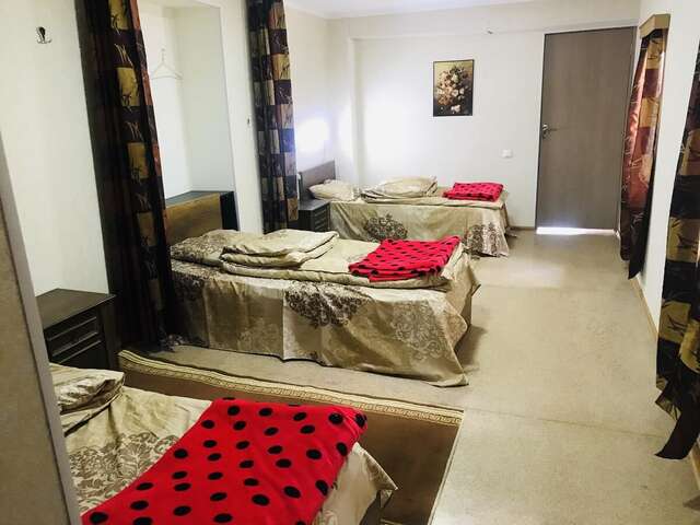 Мини-отель Hostel FORREST Кутаиси-46